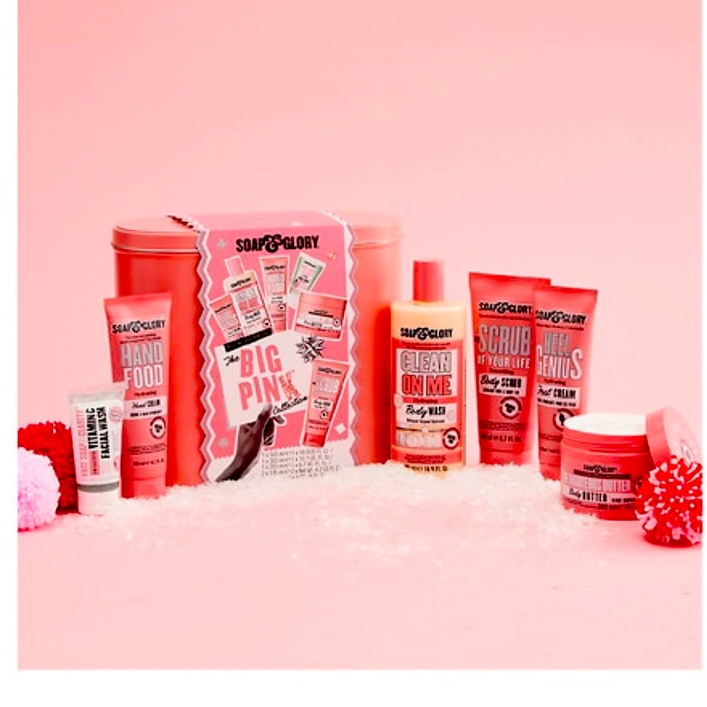 THE BIG PINK Collection  Soap&Glory Body Care set. Head to toe beauty set